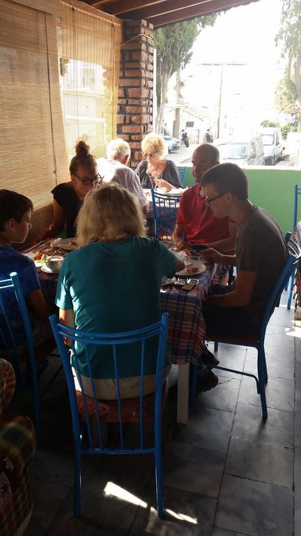 Goekmavi Pansiyon Bodrum Exteriör bild
