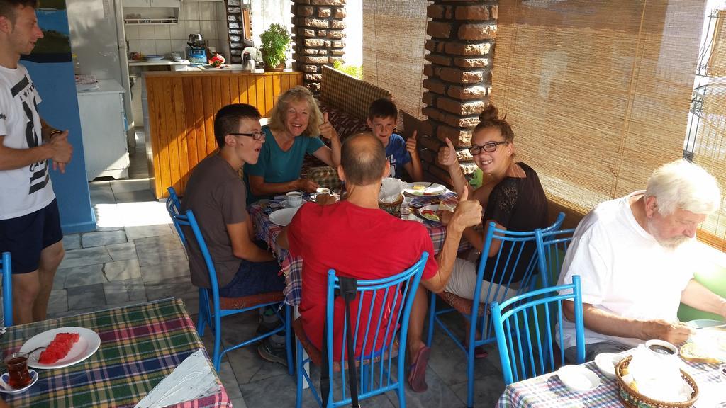 Goekmavi Pansiyon Bodrum Exteriör bild